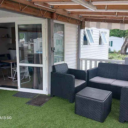 Holiday home Mh 195 Les 3 Coups Aux Mathes *