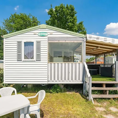 Mh 195 Les 3 Coups Aux Mathes Les Mathes