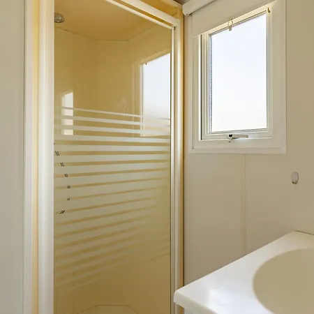 Holiday home Mh 195 Les 3 Coups Aux Mathes