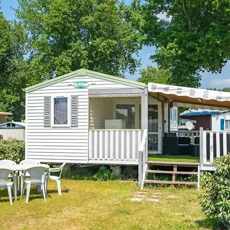 Holiday home Mh 195 Les 3 Coups Aux Mathes *